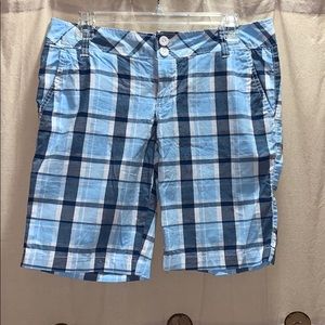 Blue khaki shorts